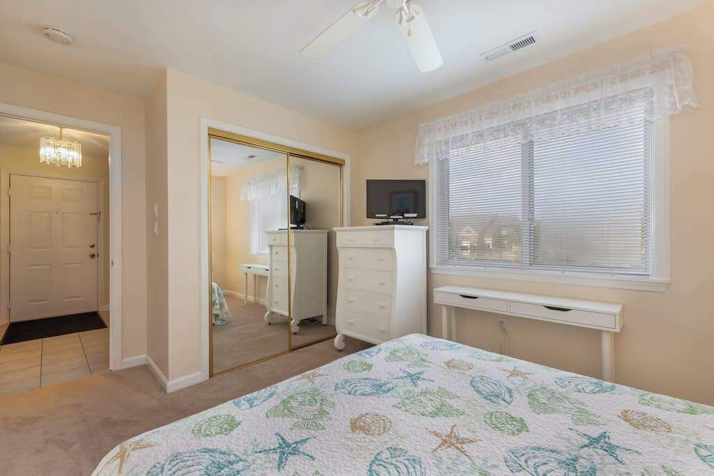 Photo of Bedroom in Heron Harbour Isle
