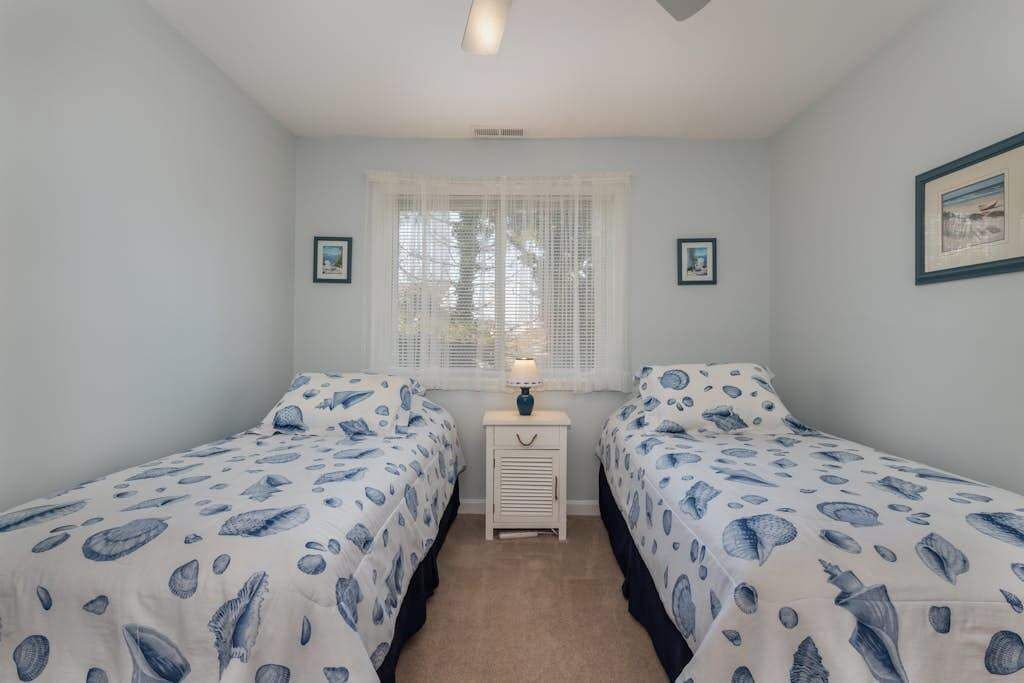 Photo of Bedroom in Heron Harbour Isle