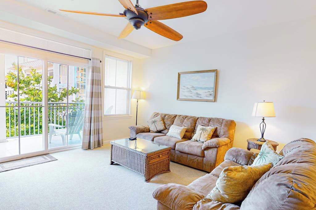 Photo of Livingroom in Sunset Island