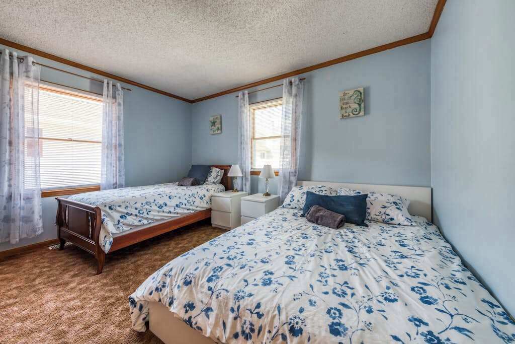 Photo of Bedroom in Caine Woods