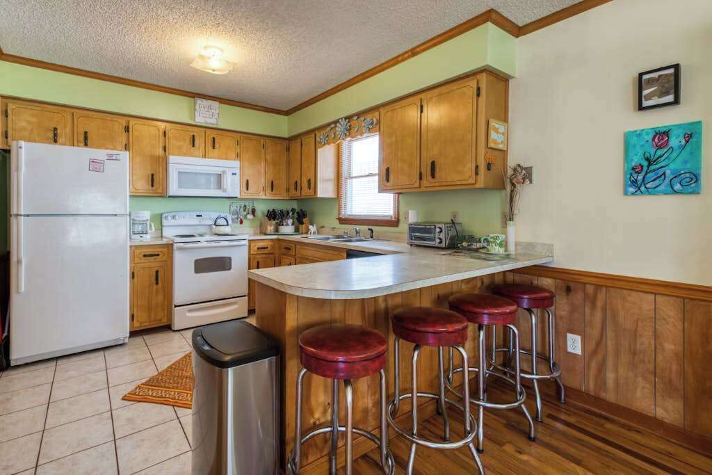 Photo of Kitchen in Caine Woods