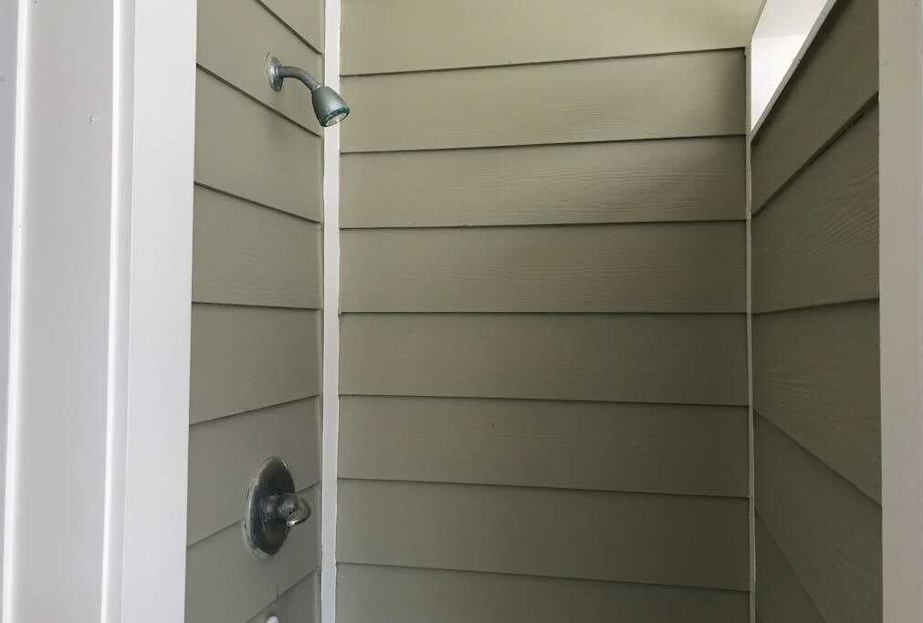 Photo of Bathroom in Sunset Island