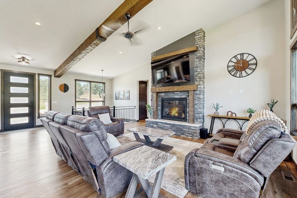 Photo of Livingroom in Sturgis