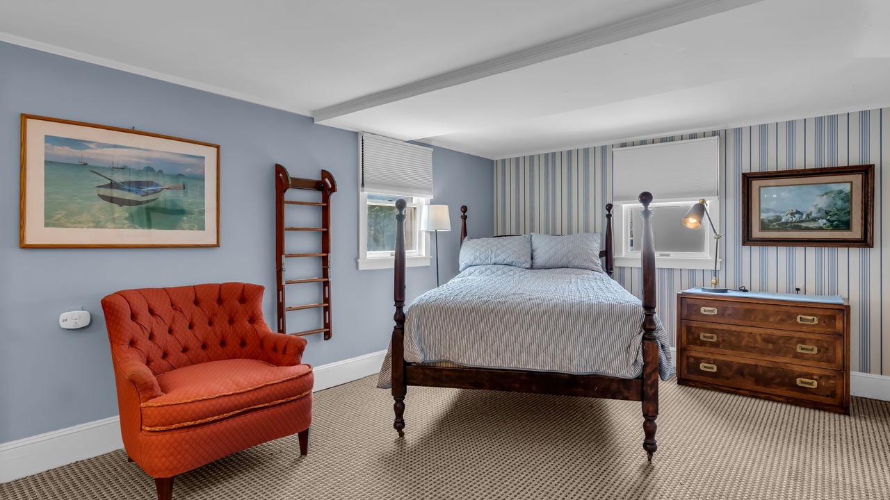 Photo of Bedroom in Mantoloking
