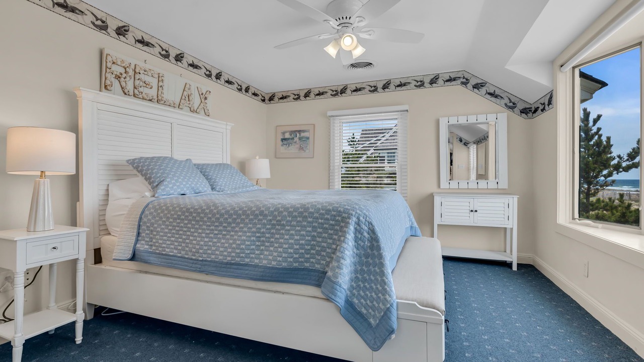Photo of Bedroom in Mantoloking
