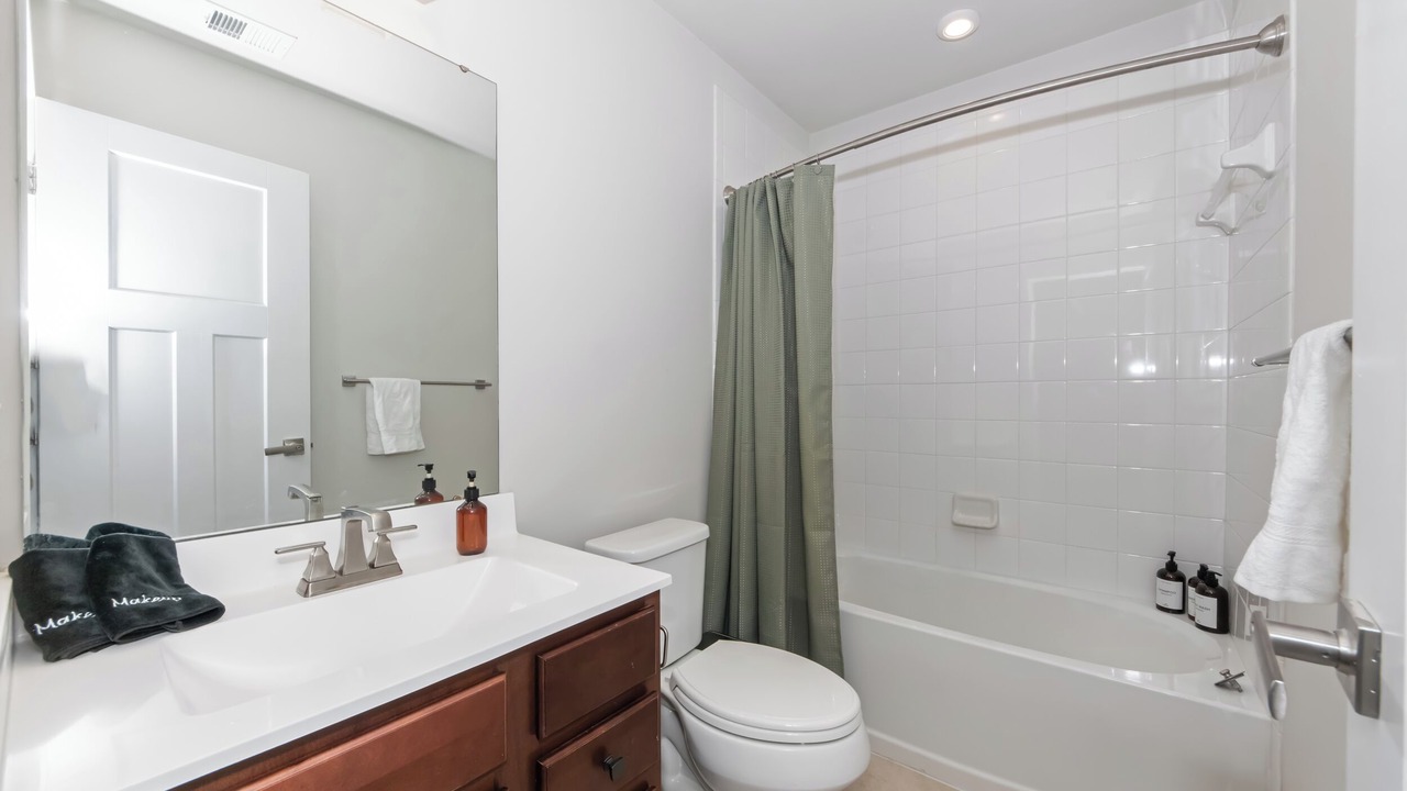 Photo of Bathroom in College Park