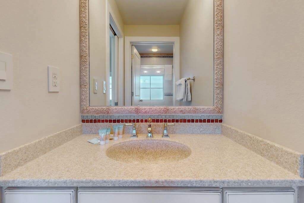 Photo of Bathroom in Fenwick Island