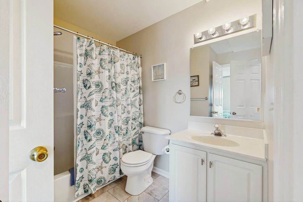 Photo of Bathroom in Ocean View