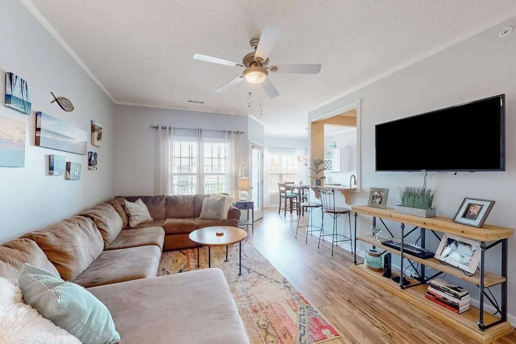 Photo of Livingroom in Villages of Five Points