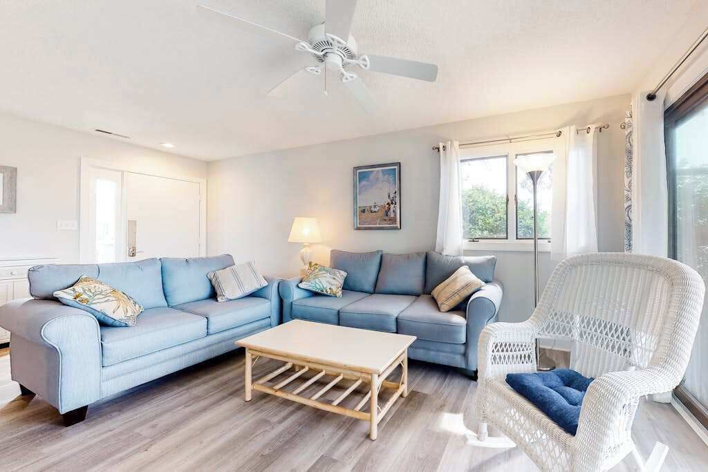 Photo of Livingroom in Fenwick Island