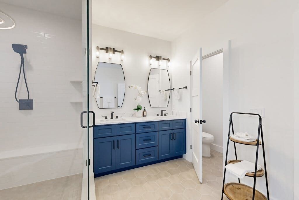 Photo of Bathroom in Long Neck