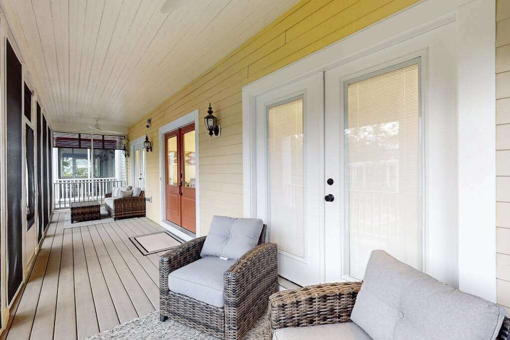 Photo of Patio Balcony in Long Neck