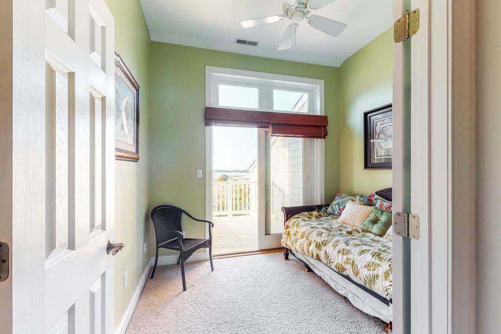 Photo of Bedroom in Fenwick Island