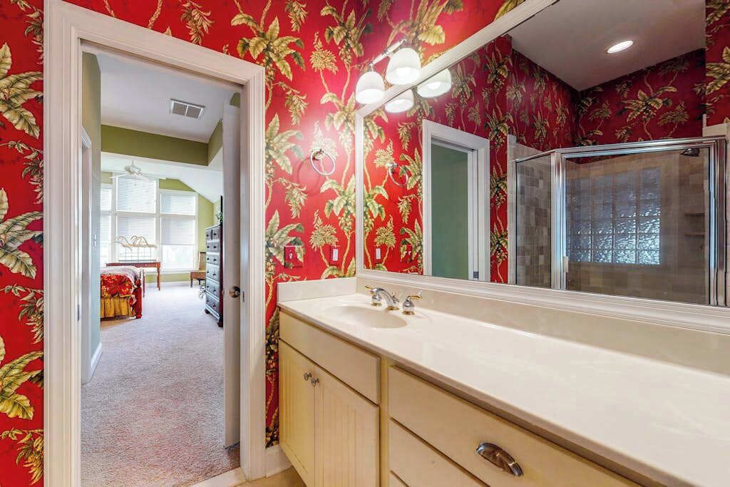 Photo of Bathroom in Fenwick Island
