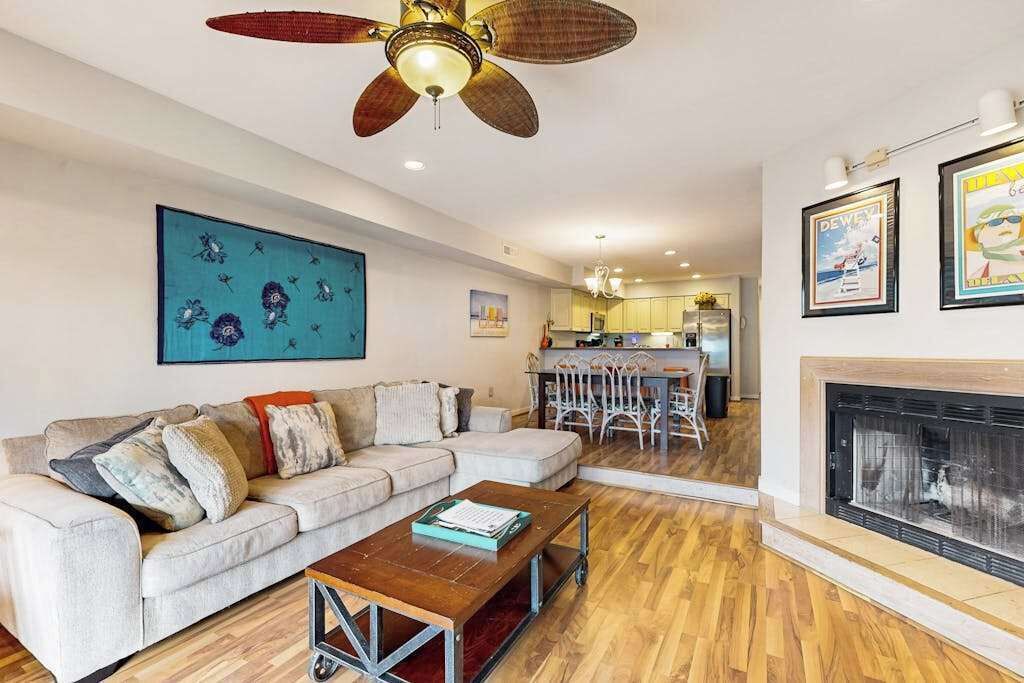 Photo of Livingroom in Dewey Beach