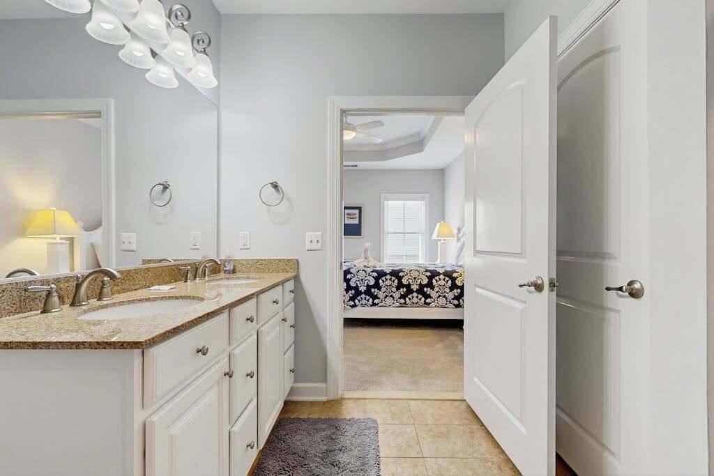 Photo of Bathroom in The Commons