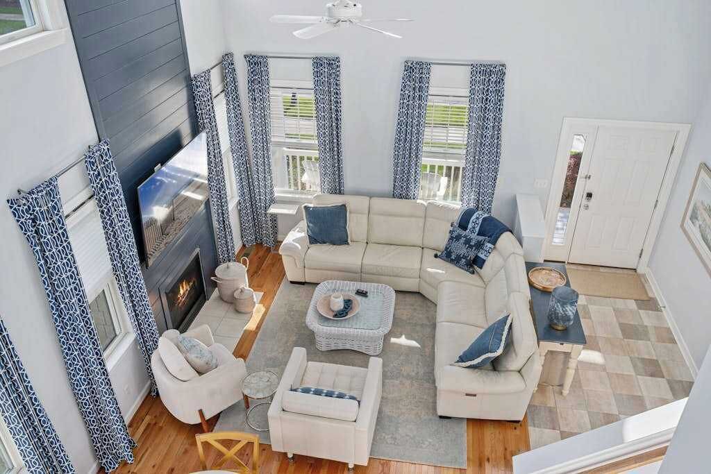 Photo of Livingroom in The Commons