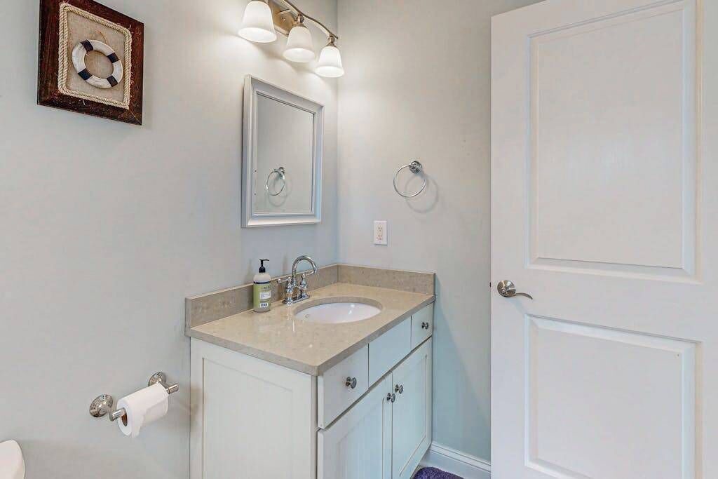 Photo of Bathroom in Dewey Beach