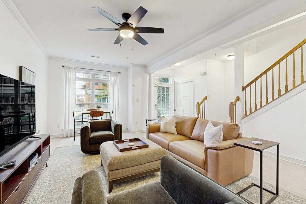 Photo of Livingroom in Villages of Five Points