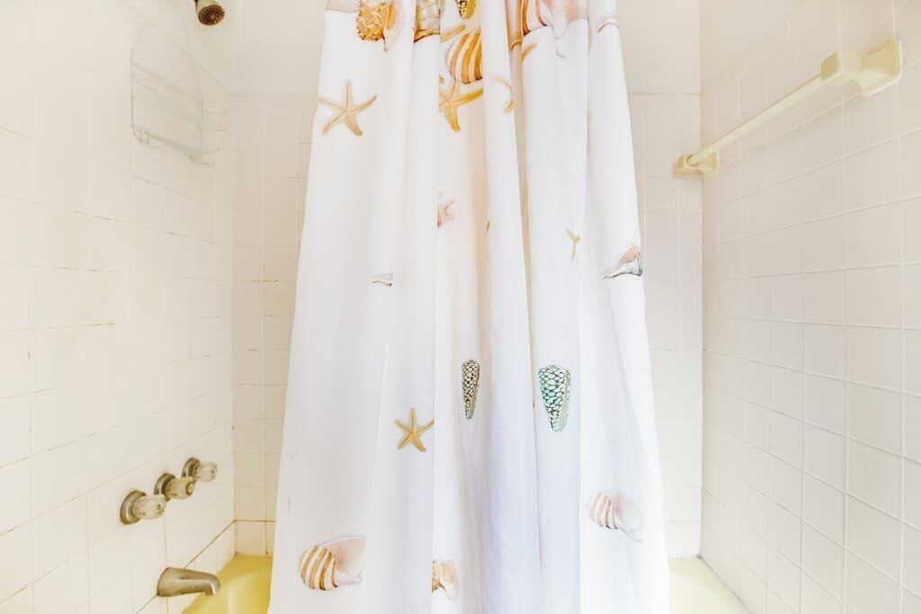 Photo of Bathroom in Fenwick Island