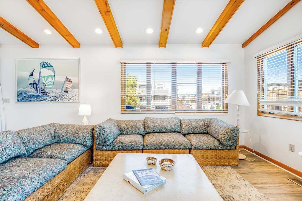 Photo of Livingroom in Fenwick Island