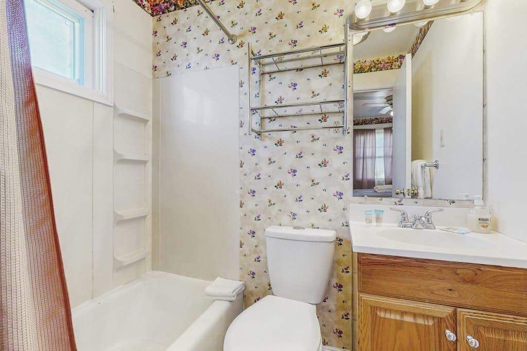 Photo of Bathroom in Fenwick Island