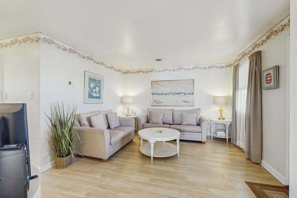 Photo of Livingroom in Fenwick Island