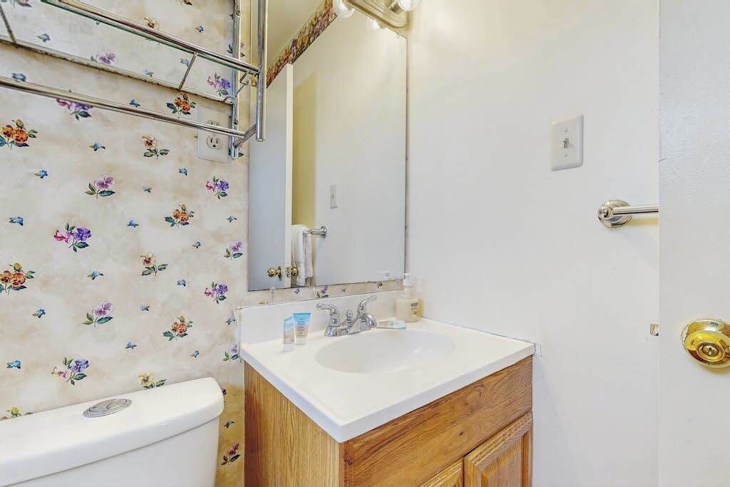 Photo of Bathroom in Fenwick Island