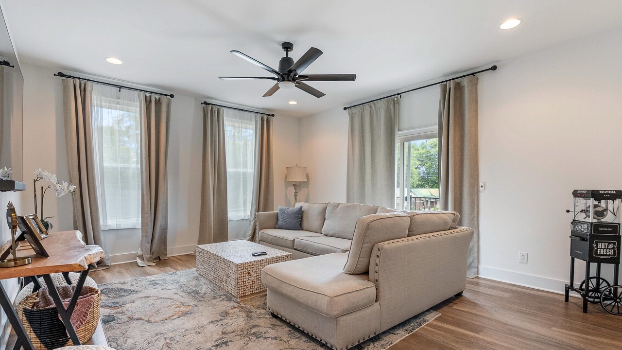 Photo of Livingroom in Murfreesboro
