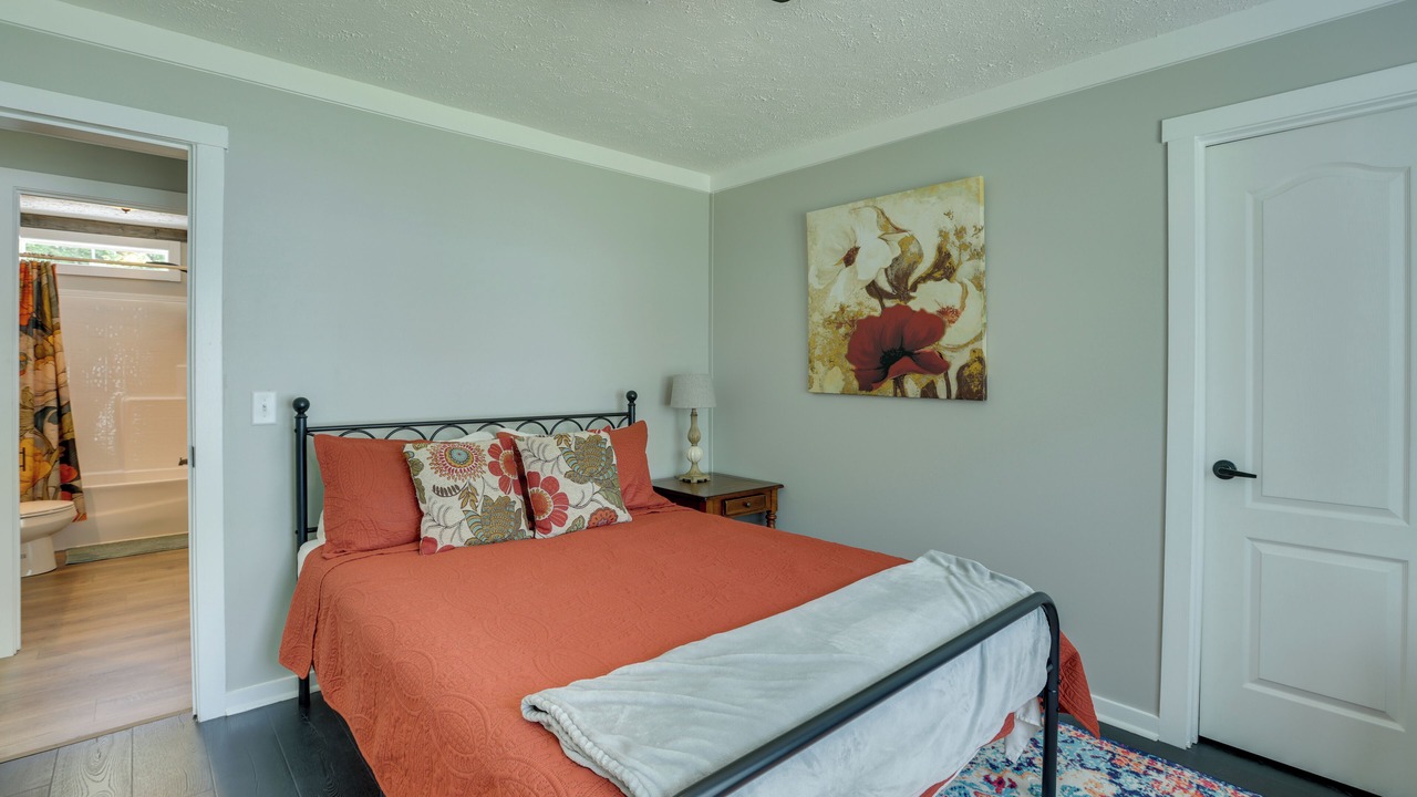 Photo of Bedroom in Cook Springs