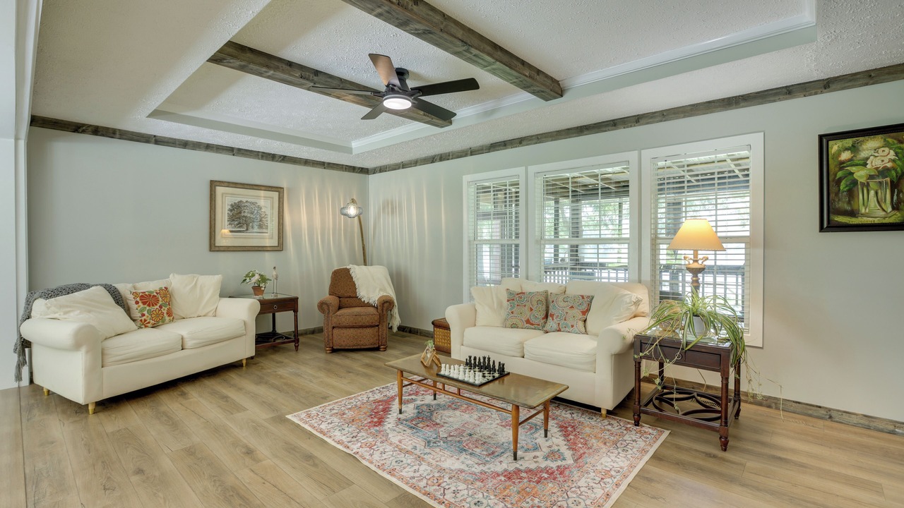 Photo of Livingroom in Cook Springs
