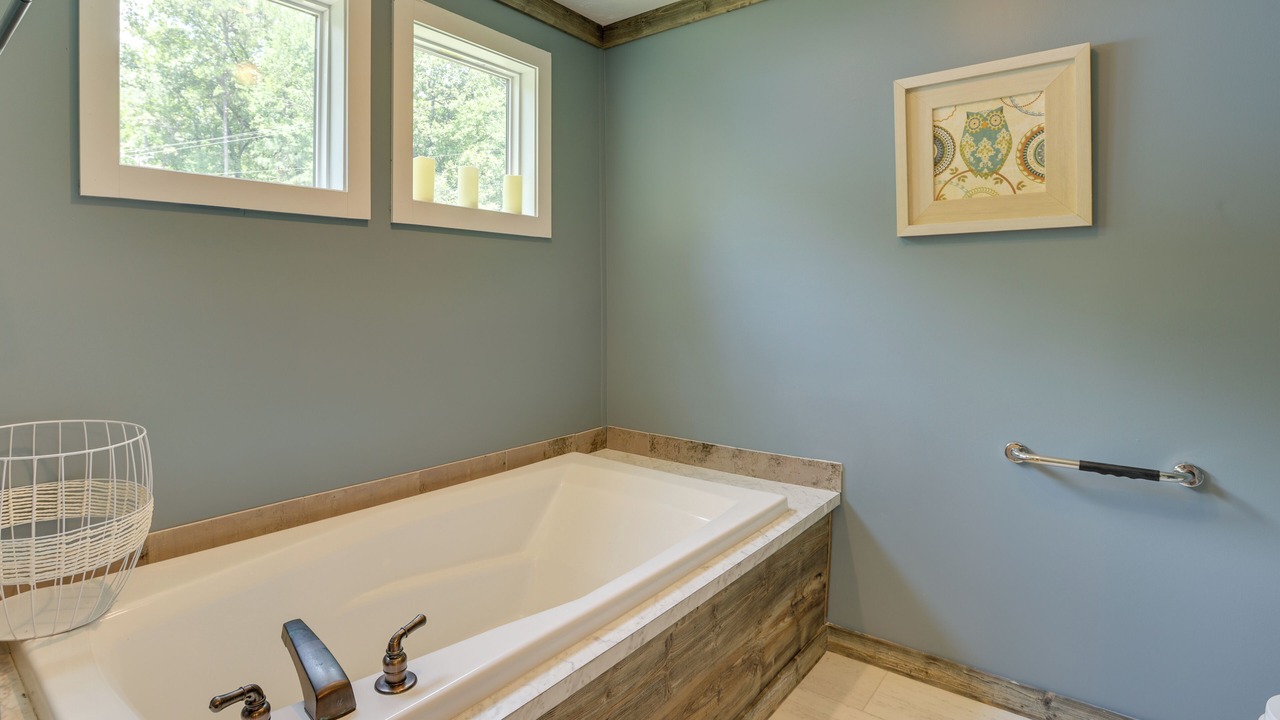 Photo of Bathroom in Cook Springs