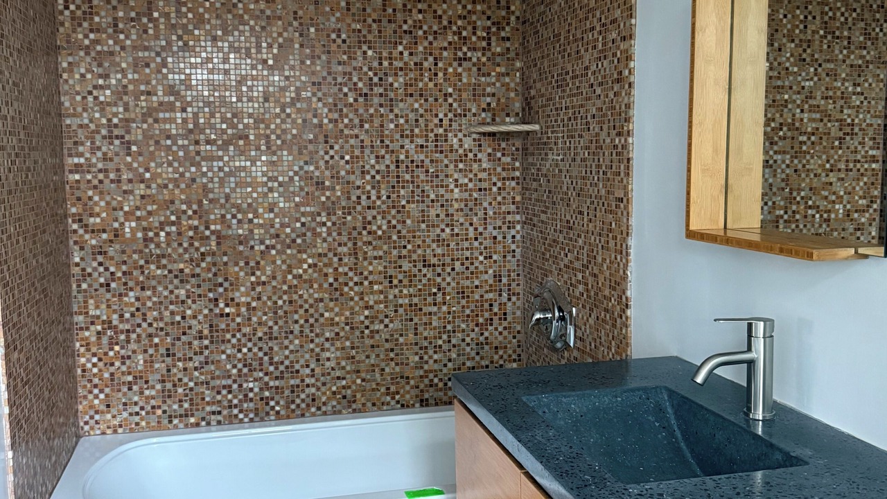 Photo of Bathroom in Downtown Baltimore