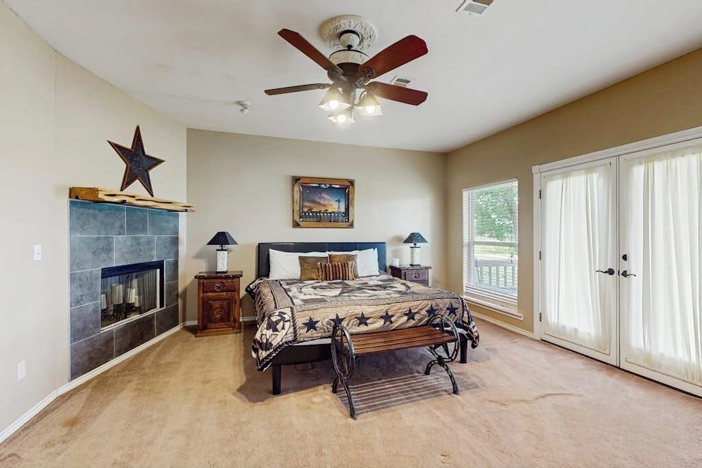 Photo of Bedroom in Buchanan Dam