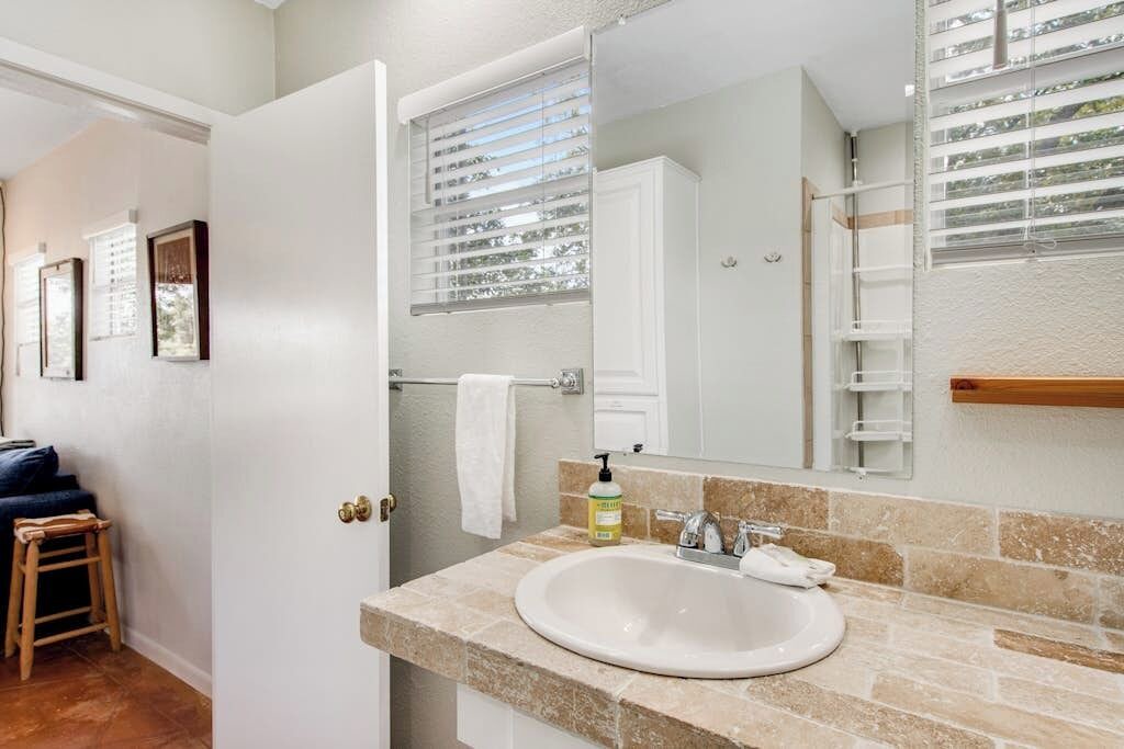 Photo of Bathroom in Buchanan Dam