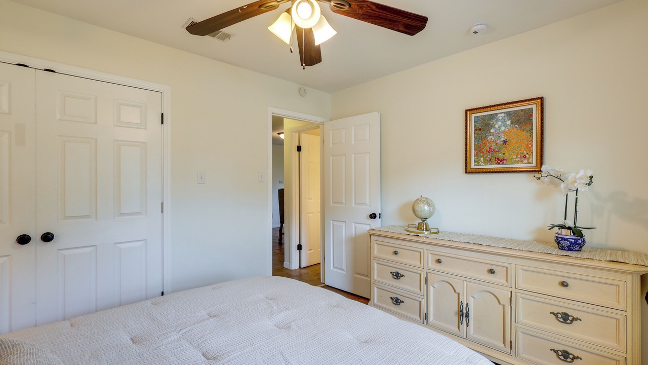 Photo of Bedroom in Salado