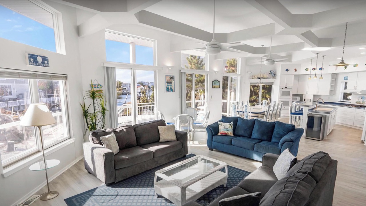 Photo of Livingroom in Loveladies