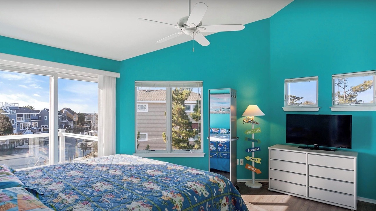 Photo of Bedroom in Loveladies