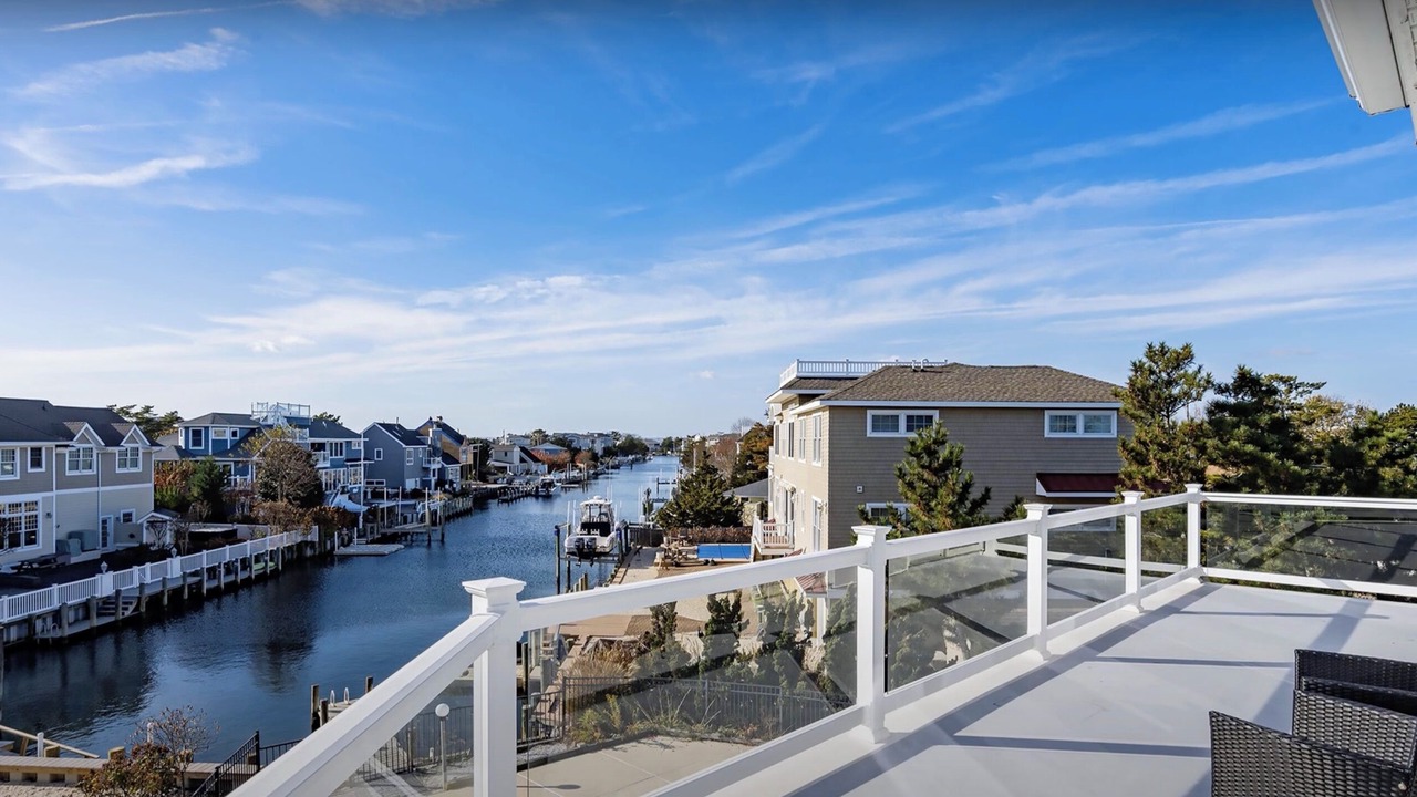 Photo of Patio Balcony in Loveladies