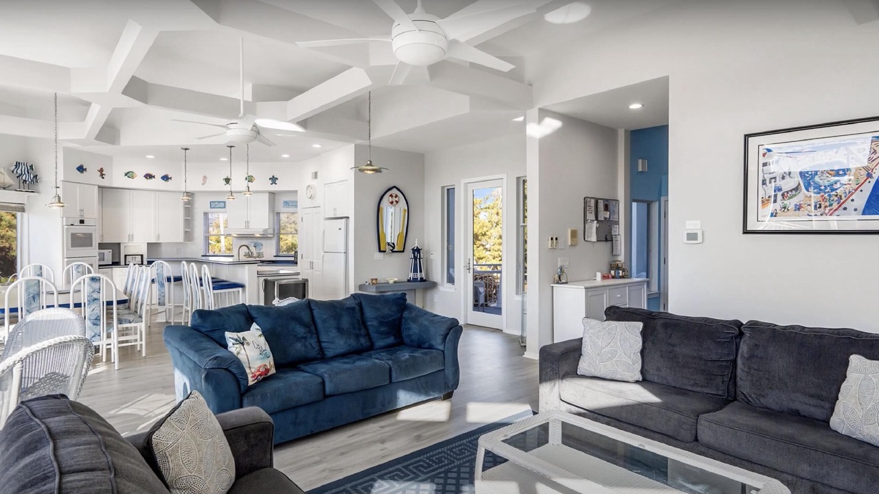 Photo of Livingroom in Loveladies