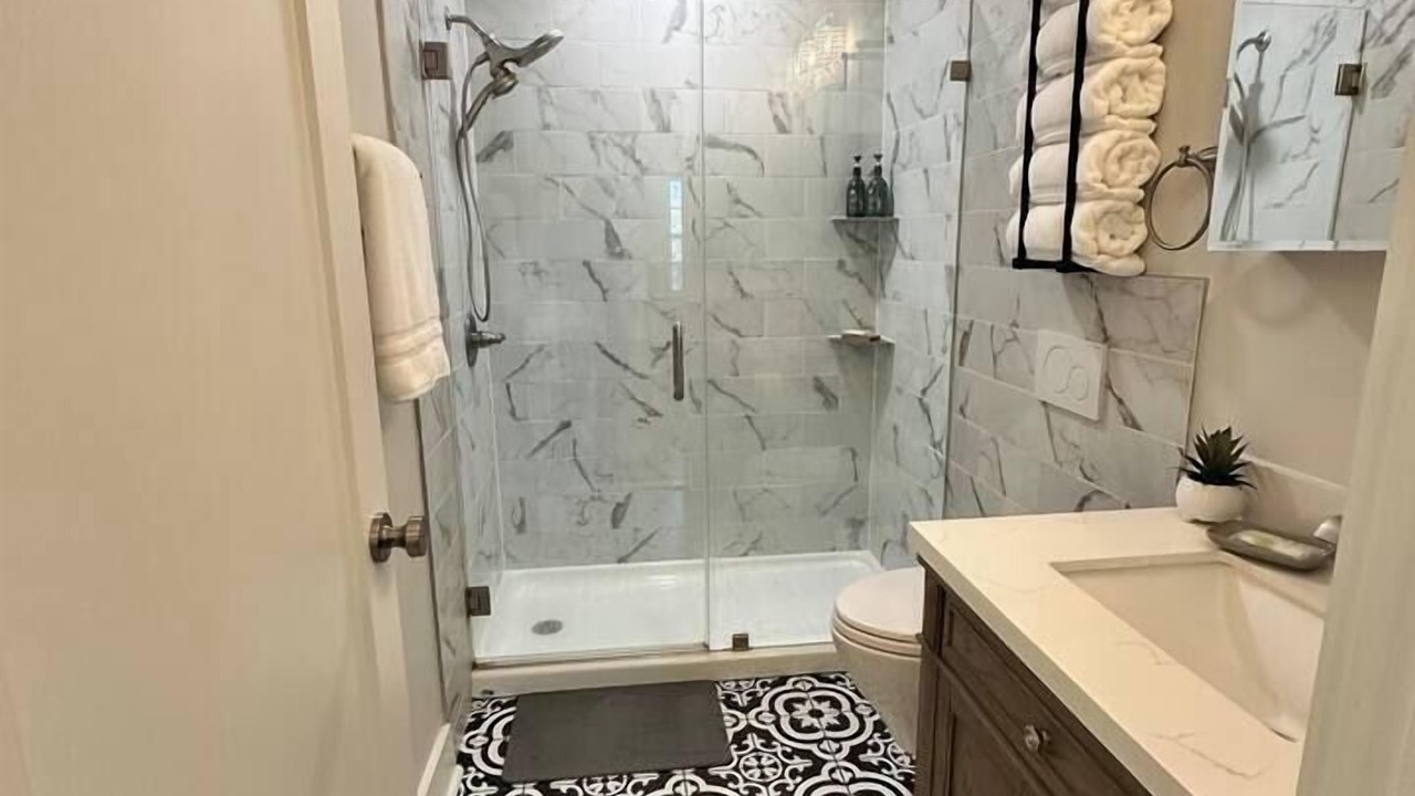 Photo of Bathroom in Leesburg