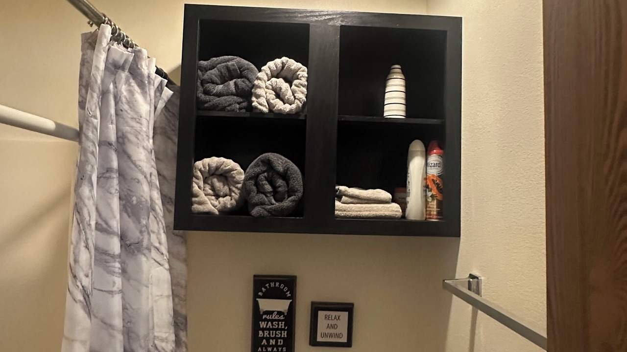 Photo of Bathroom in Monroe City