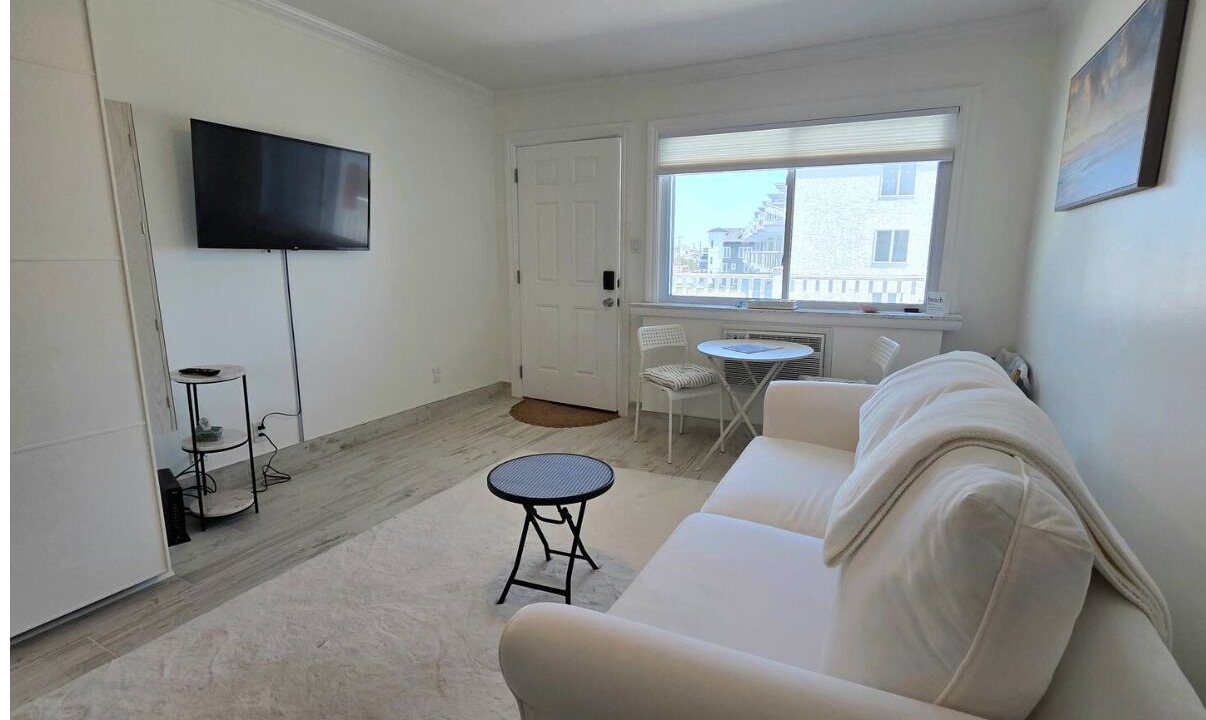 Photo of Livingroom in Brigantine