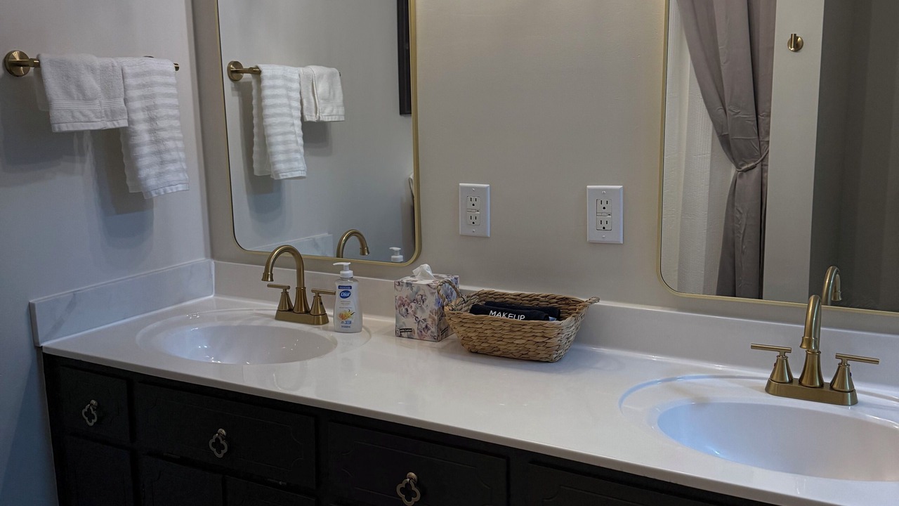 Photo of Bathroom in Attalla