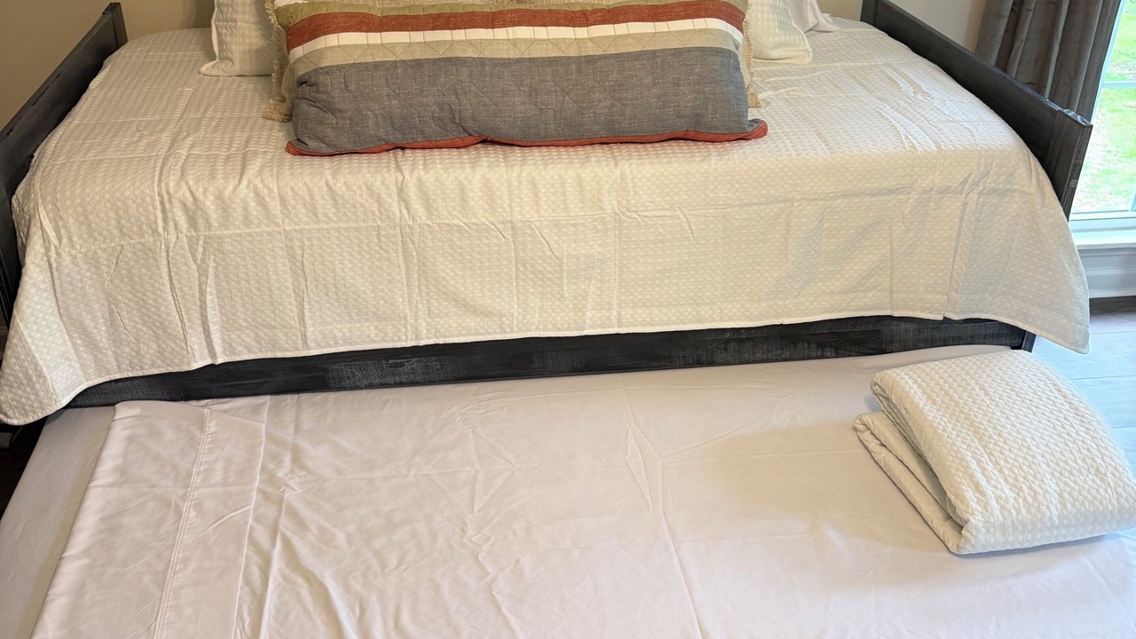 Photo of Bedroom in Attalla