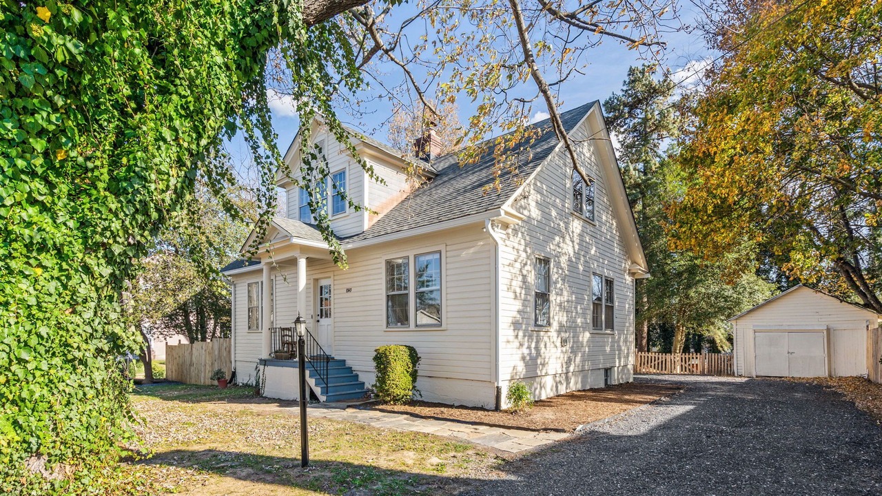 Photo of Outdoor in Marshall