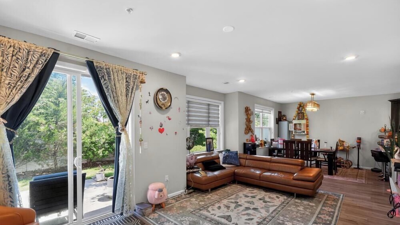 Photo of Livingroom in Highland Park