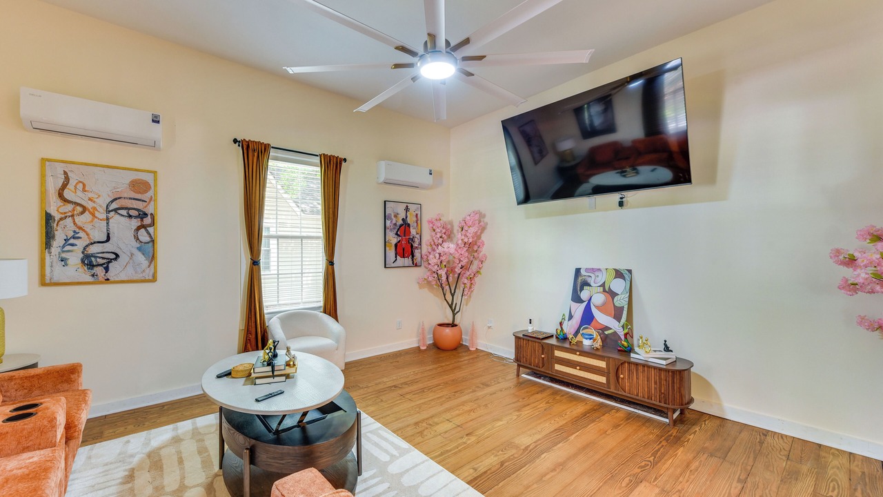 Photo of Livingroom in Cheraw