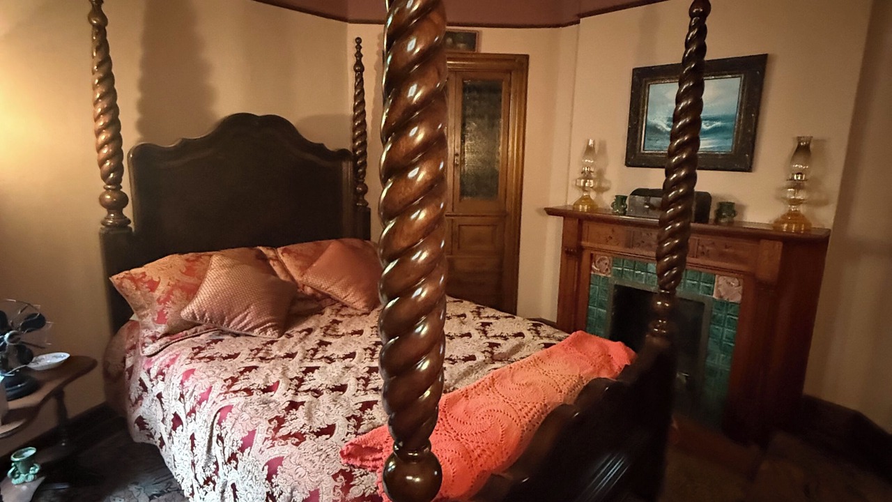 Photo of Bedroom in Council Bluffs
