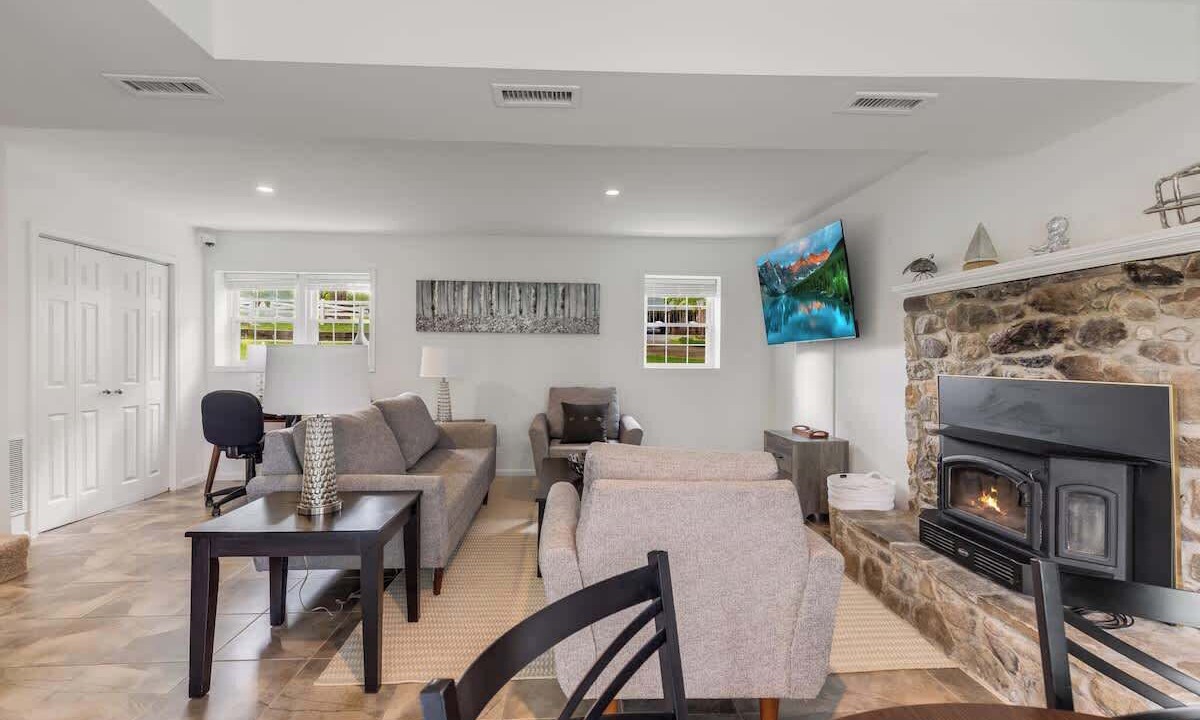 Photo of Livingroom in Leesburg